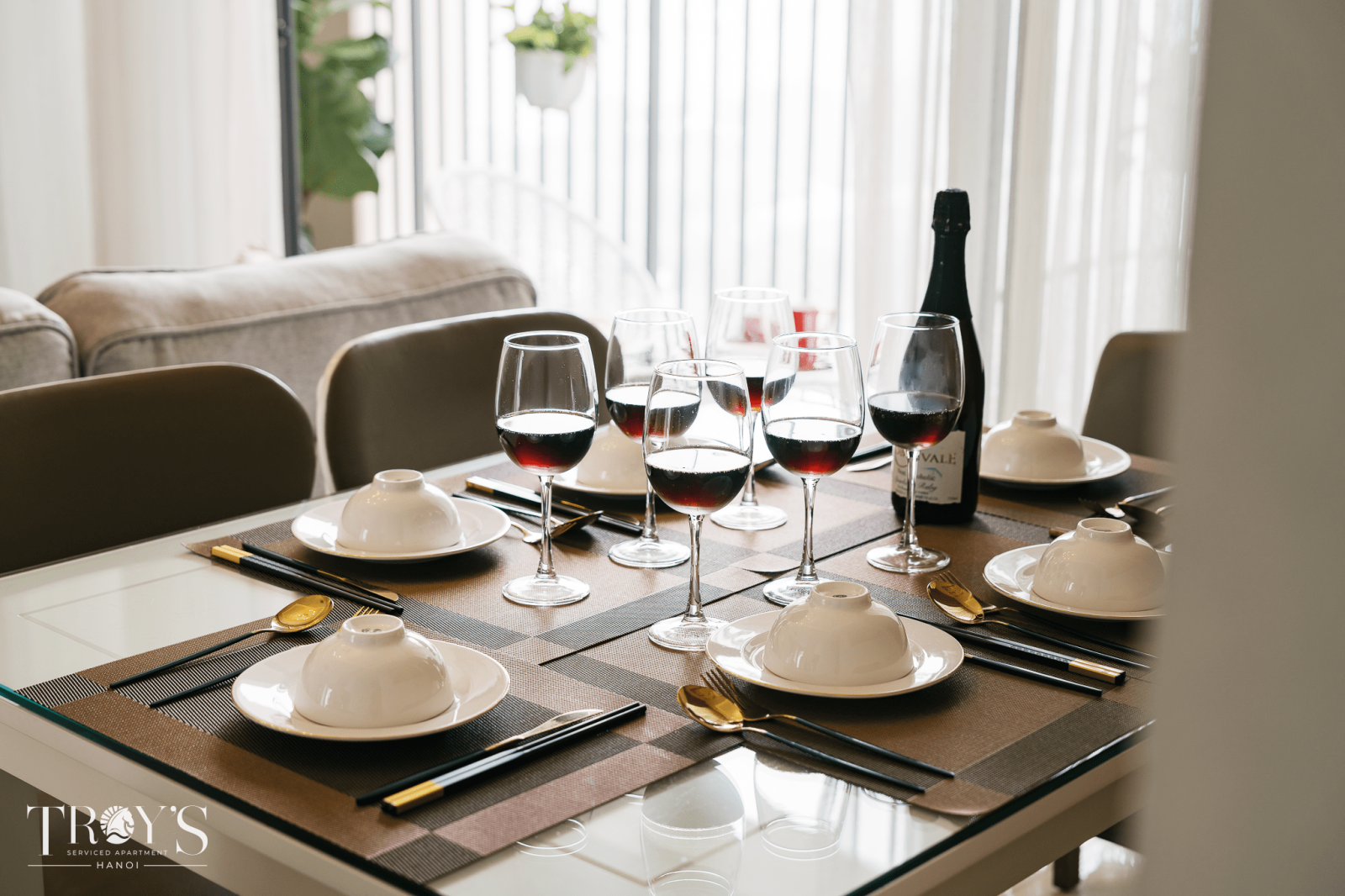 Căn hộ homestay chuẩn khách sạn dành cho cặp đôi yêu thích sự an toàn và riêng tư.